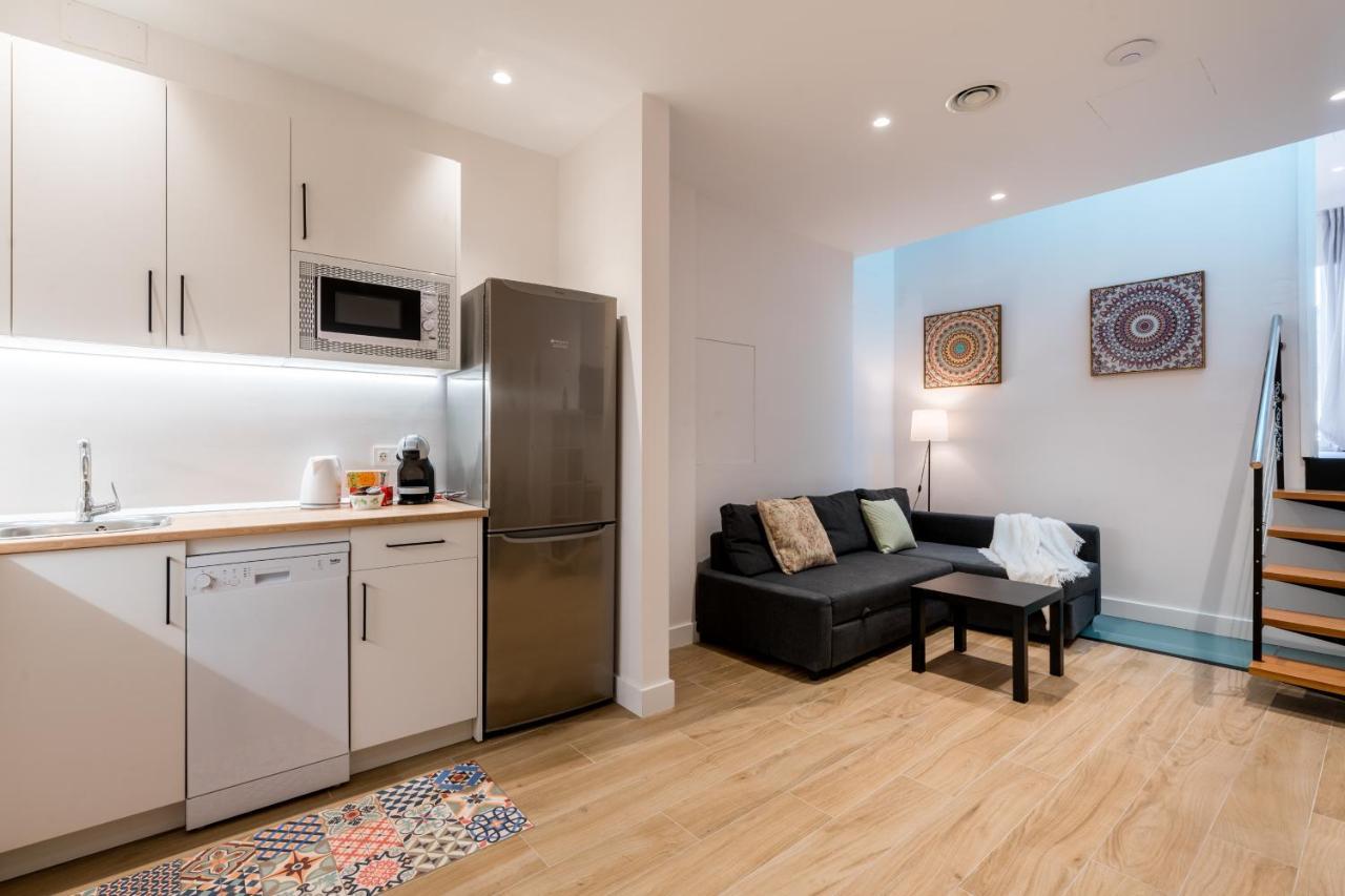 Santa Barbara Suites, * Siviglia